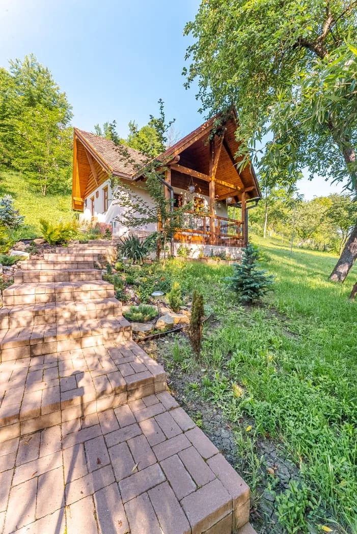 Căsuța din grădină